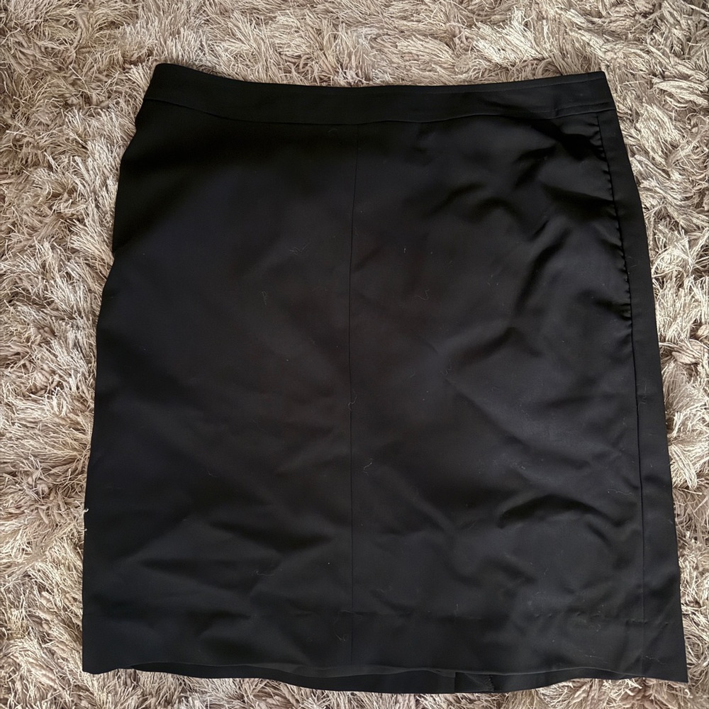 BCBG MAX AZRIA Classic Black Women's Skirt